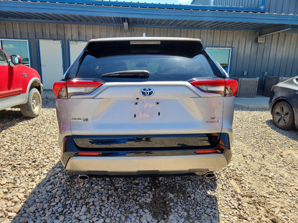 Продажа на аукционе авто 2022 Toyota Rav4, vin: JTM16RFV2ND057892, номер лота: 61725226