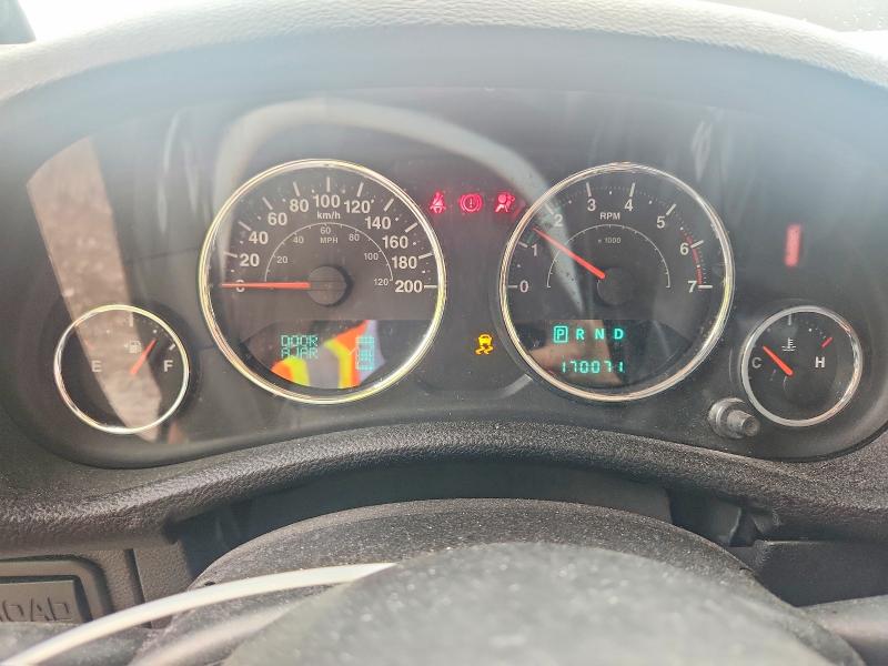 2011 Jeep Wrangler Unlimited მანქანა იყიდება აუქციონზე, vin: 1J4HA6H1XBL560233, აუქციონის ნომერი: 61713226