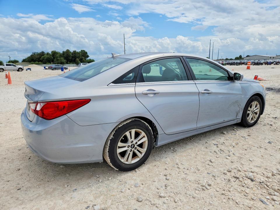 2013 Hyundai Sonata მანქანა იყიდება აუქციონზე, vin: 5NPEB4AC2DH667838, აუქციონის ნომერი: 61010196