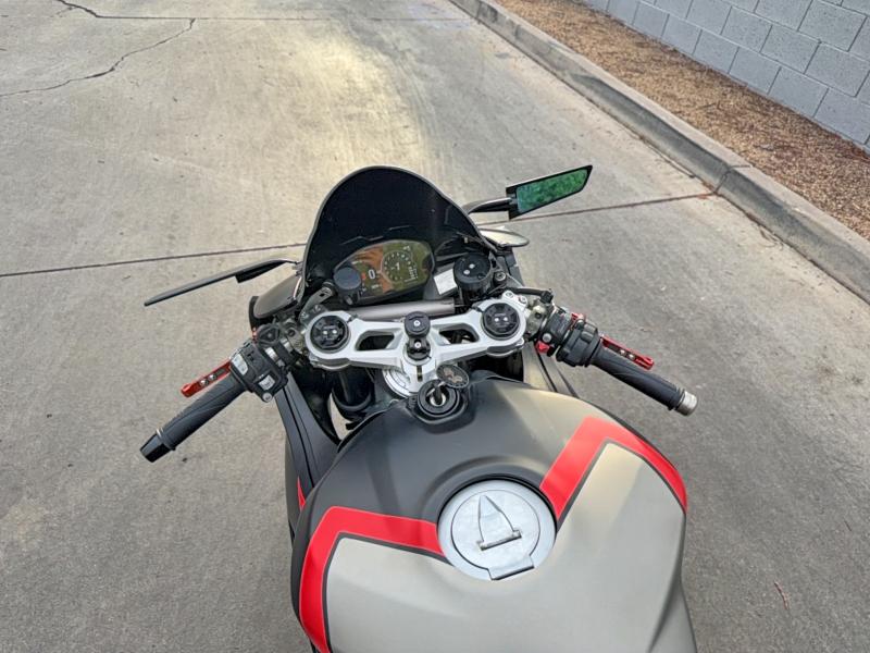 Продажа на аукционе авто 2024 Ducati Panigale, vin: ZDMHAATW4RB015404, номер лота: 61250406