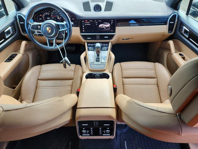 59947066 :رقم المزاد ، WP1AA2AY4NDA05055 vin ، 2022 Porsche Cayenne مزاد بيع