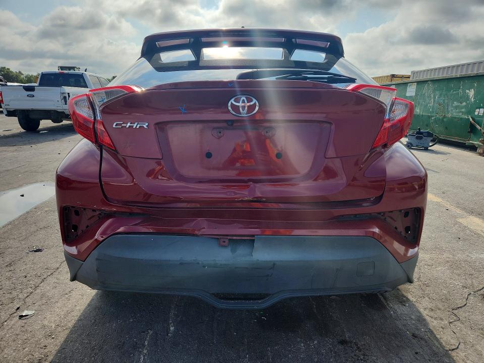 63215526 :رقم المزاد ، NMTKHMBX7KR069561 vin ، 2019 Toyota C-hr مزاد بيع