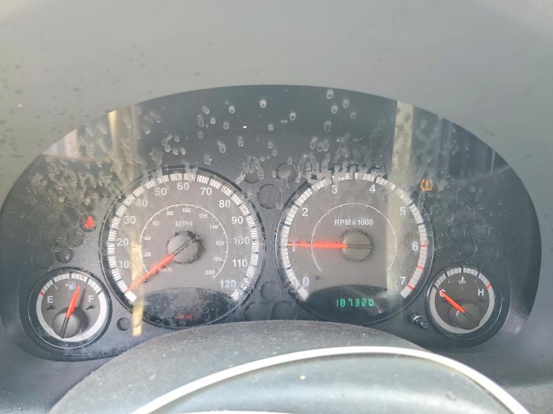 2005 Jeep Liberty მანქანა იყიდება აუქციონზე, vin: 1J4GL38K45W688208, აუქციონის ნომერი: 60493986
