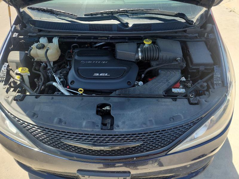 Продажа на аукционе авто 2018 Chrysler Pacifica, vin: 2C4RC1FG2JR352612, номер лота: 60301736