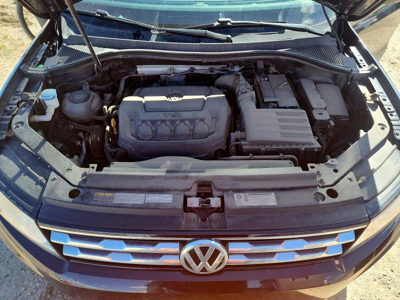 60125686 :رقم المزاد ، 3VV0B7AX2KM009203 vin ، 2019 Volkswagen Tiguan مزاد بيع