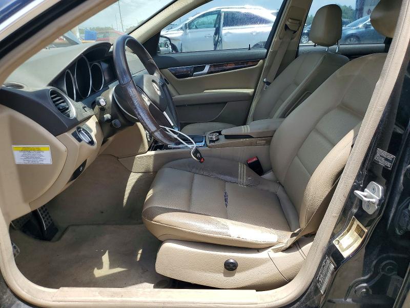 60290456 :رقم المزاد ، WDDGF4HB4DR271032 vin ، 2013 Mercedes-benz C مزاد بيع