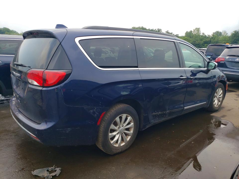2017 Chrysler Pacifica მანქანა იყიდება აუქციონზე, vin: 2C4RC1BGXHR785742, აუქციონის ნომერი: 62874396