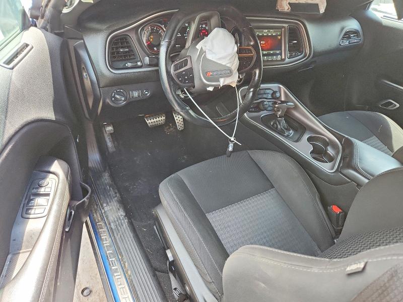 62161626 :رقم المزاد ، 2C3CDZFJ2NH137387 vin ، 2022 Dodge Challenger مزاد بيع