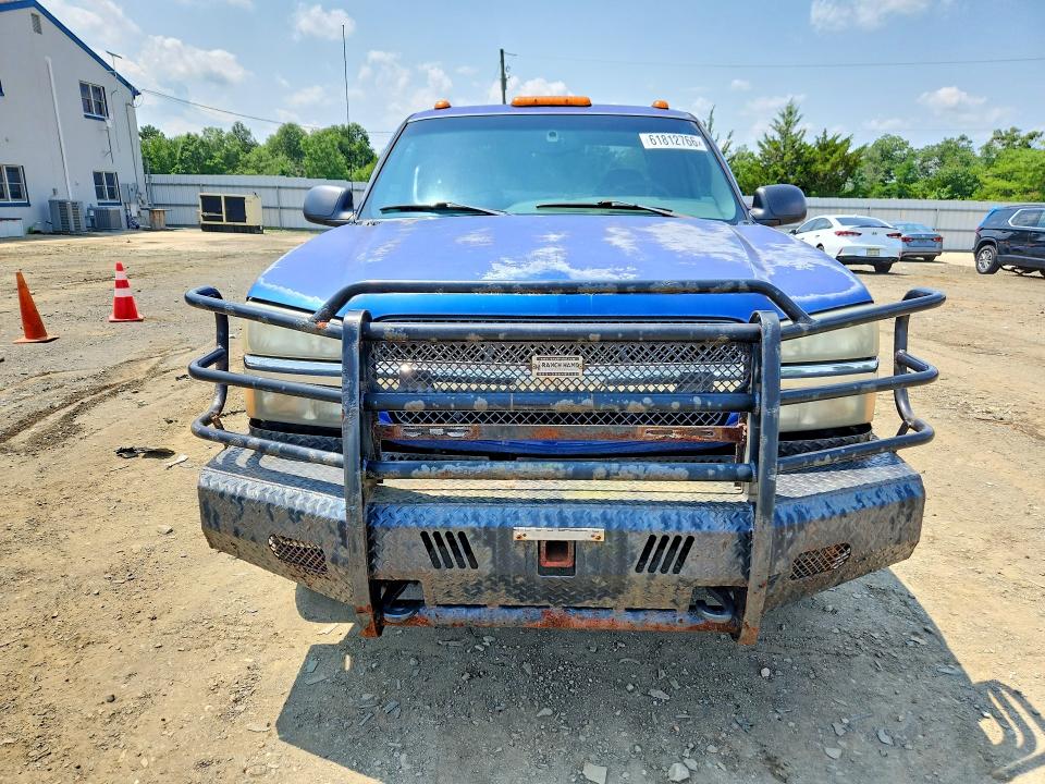 61812766 :رقم المزاد ، 1GCHK29U04E245842 vin ، 2004 Chevrolet Silverado مزاد بيع