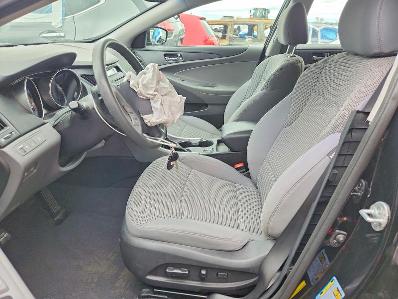 61631426 :رقم المزاد ، 5NPEB4AC6DH778523 vin ، 2013 Hyundai Sonata مزاد بيع