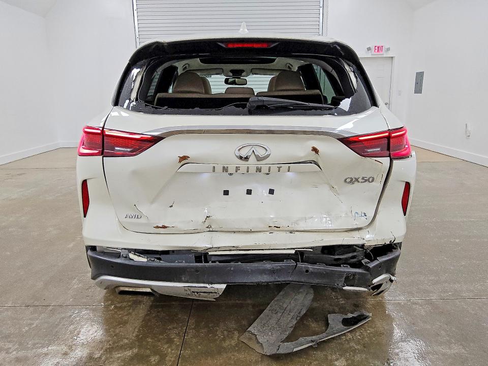2020 Infiniti Qx50 მანქანა იყიდება აუქციონზე, vin: 3PCAJ5M35LF108221, აუქციონის ნომერი: 55847006