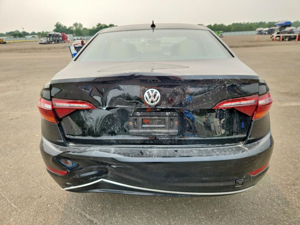 61148336 :رقم المزاد ، 3VWC57BU3KM103000 vin ، 2019 Volkswagen Jetta مزاد بيع