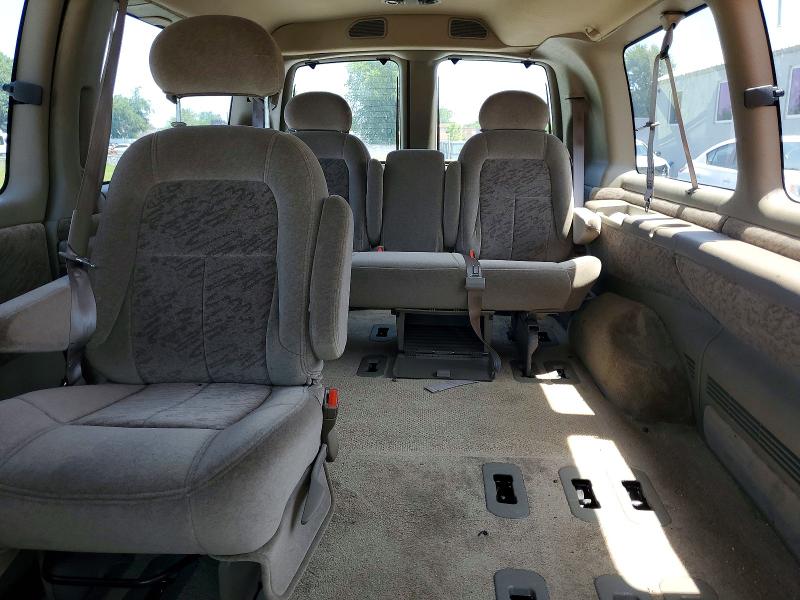 58607236 :رقم المزاد ، 1GNFG65R211227130 vin ، 2001 Chevrolet Express G1500 مزاد بيع