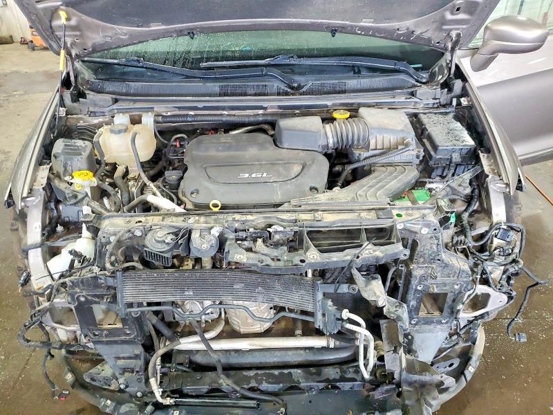 63109456 :رقم المزاد ، 2C4RC1EG6HR677047 vin ، 2017 Chrysler Pacifica مزاد بيع