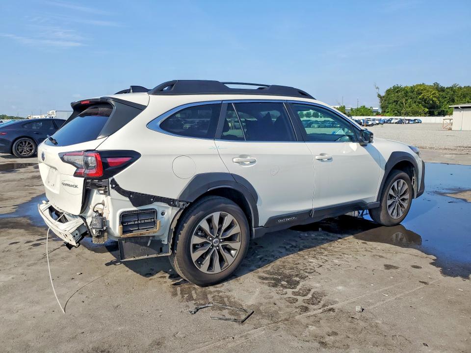 63067576 :رقم المزاد ، 4S4BTANC5R3260233 vin ، 2024 Subaru Outback مزاد بيع