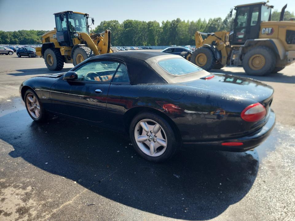 61687306 :رقم المزاد ، SAJGX204XXC041884 vin ، 1999 Jaguar Xk8 مزاد بيع