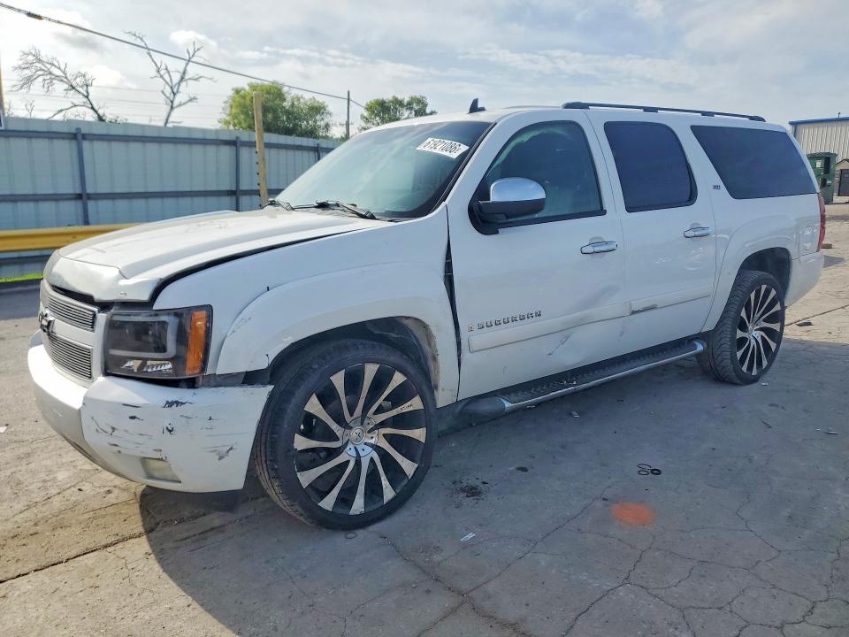 Продажа на аукционе авто 2007 Chevrolet Suburban, vin: 3GNFK16317G274414, номер лота: 61921086