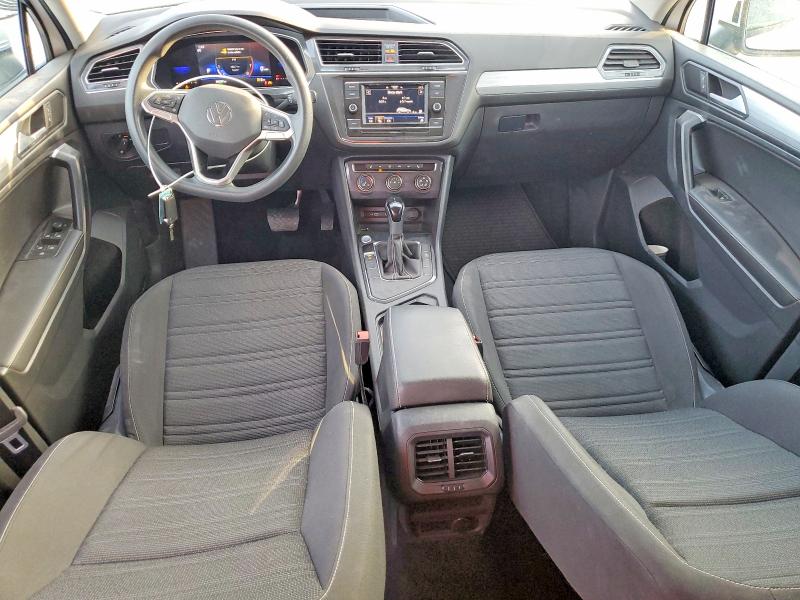 2022 Volkswagen Tiguan მანქანა იყიდება აუქციონზე, vin: 3VV1B7AXXNM071828, აუქციონის ნომერი: 60519296