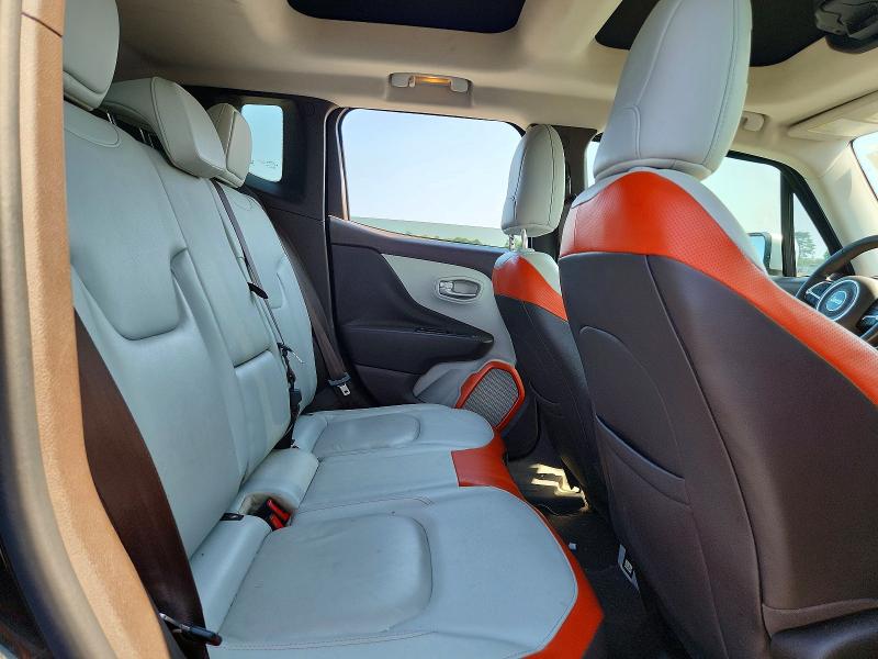 59364406 :رقم المزاد ، ZACCJBDB6HPE43289 vin ، 2017 Jeep Renegade مزاد بيع