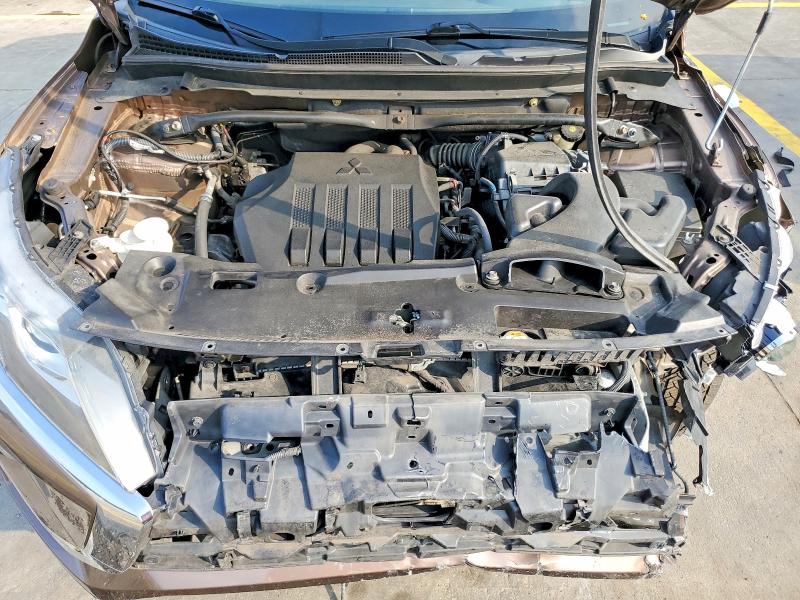 59806916 :رقم المزاد ، JA4AT4AA6JZ043582 vin ، 2018 Mitsubishi Eclipse Cross مزاد بيع