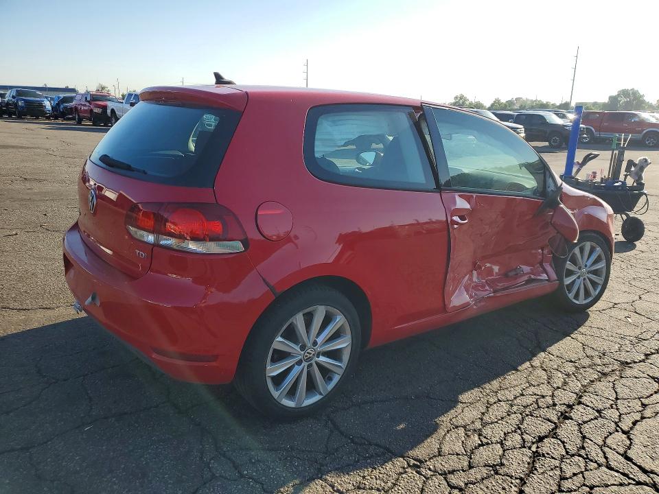 62354236 :رقم المزاد ، WVWMM7AJ1CW321388 vin ، 2012 Volkswagen Golf مزاد بيع