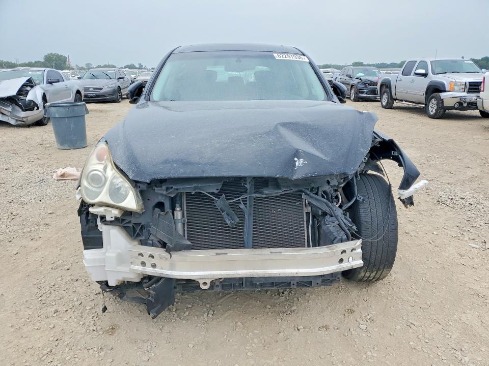 62297936 :رقم المزاد ، JN1AJ0HP8BM800563 vin ، 2011 Infiniti Ex35 مزاد بيع