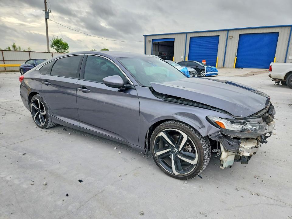 Продажа на аукционе авто 2018 Honda Accord, vin: 1HGCV1F35JA028668, номер лота: 61419246