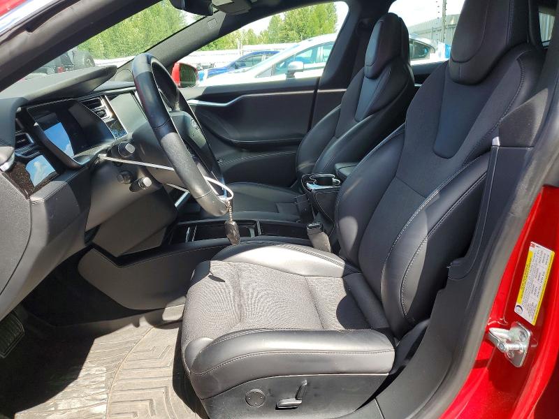 59852986 :رقم المزاد ، 5YJSA1E29JF240012 vin ، 2018 Tesla Model S مزاد بيع