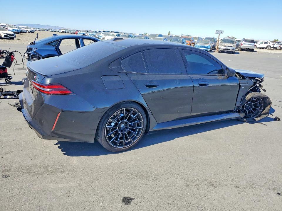 Продажа на аукционе авто 2026 Bmw M5, vin: WBS83FK0XTCW67521, номер лота: 59685736
