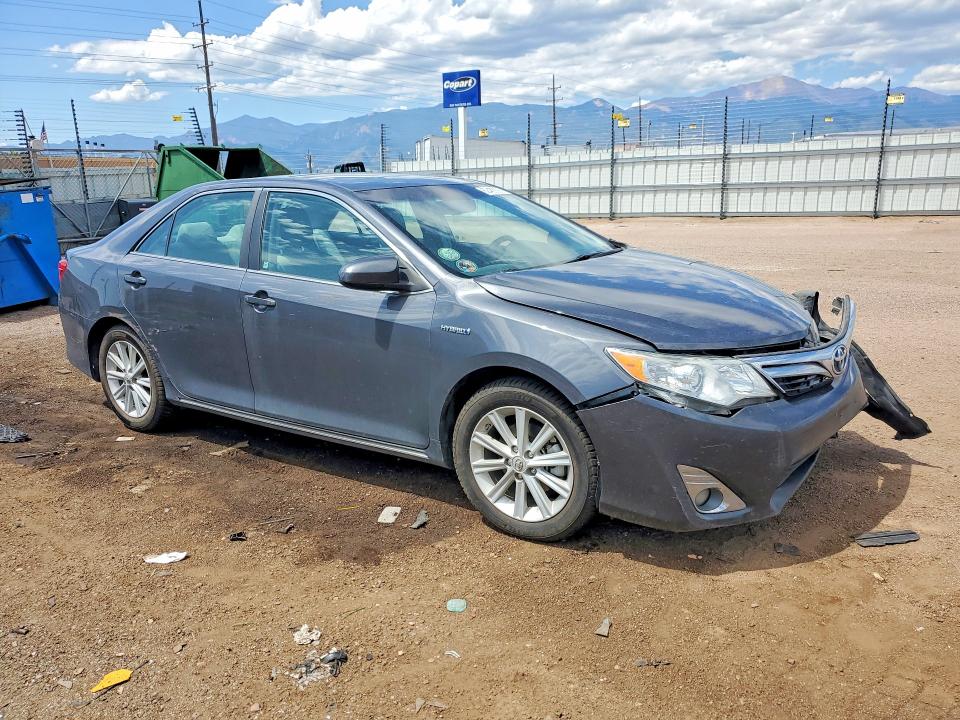 62486666 :رقم المزاد ، 4T1BD1FK6CU038997 vin ، 2012 Toyota Camry Hybrid مزاد بيع