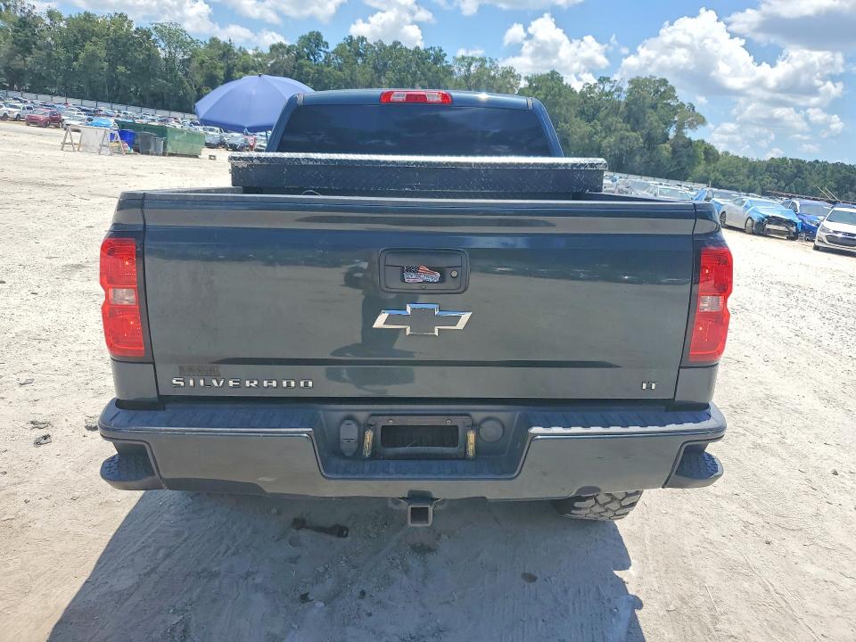 62048436 :رقم المزاد ، 3GCUKREC1JG271875 vin ، 2018 Chevrolet Silverado مزاد بيع