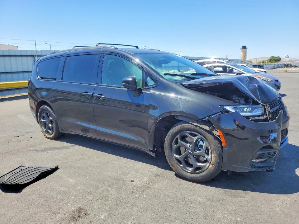 Auction sale of the 2021 Chrysler Pacifica, vin: 2C4RC1S77MR522179, lot number: 59347996