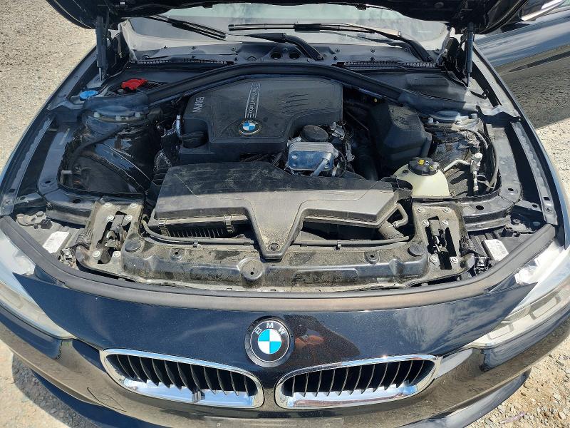 2018 Bmw 320 მანქანა იყიდება აუქციონზე, vin: WBA8A9C58JAH12487, აუქციონის ნომერი: 61687796