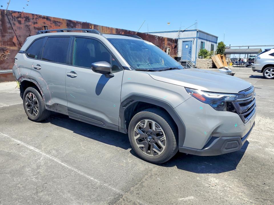 Продаж на аукціоні авто 2025 Subaru Forester, vin: JF2SLDBC1SH406020, номер лоту: 59894636