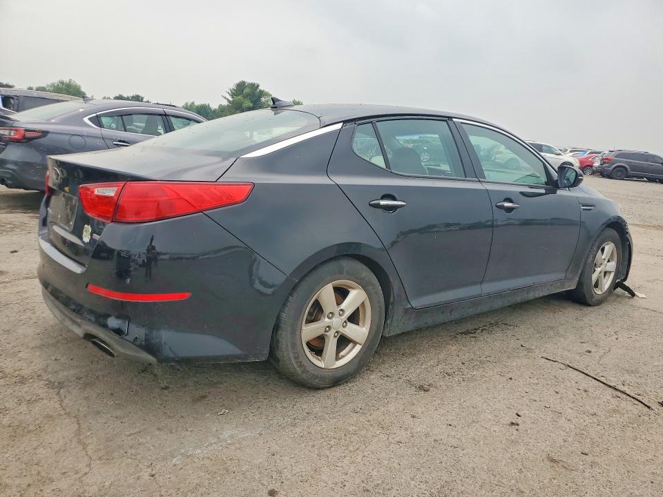 60949036 :رقم المزاد ، 5XXGM4A7XFG518629 vin ، 2015 Kia Optima مزاد بيع