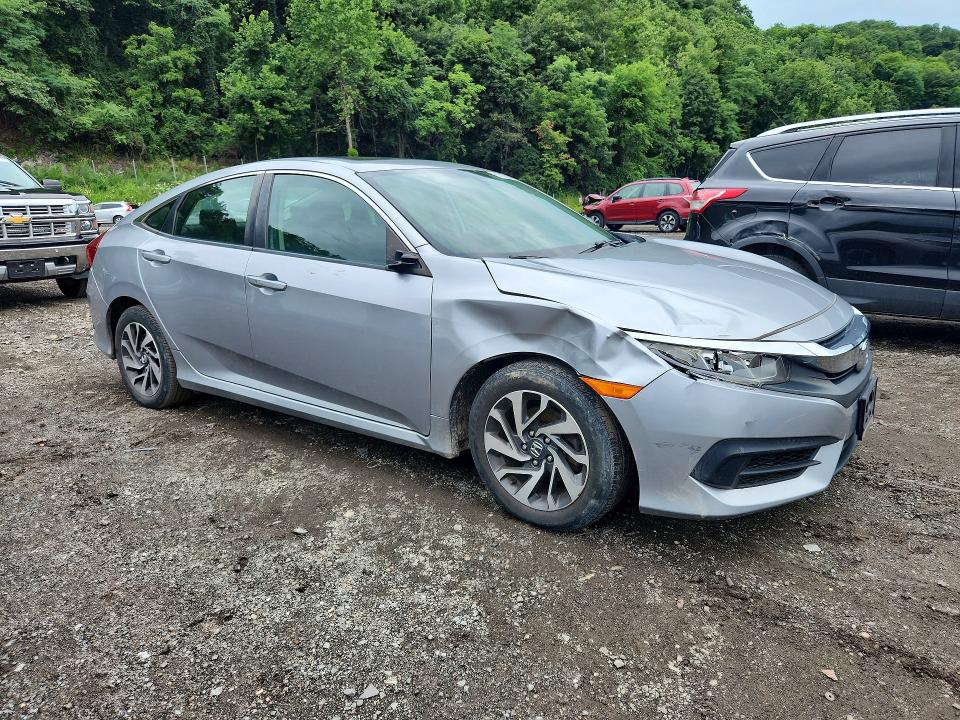 Aukcja sprzedaży 2017 Honda Civic, vin: 19XFC2F71HE206058, numer aukcji: 61537946