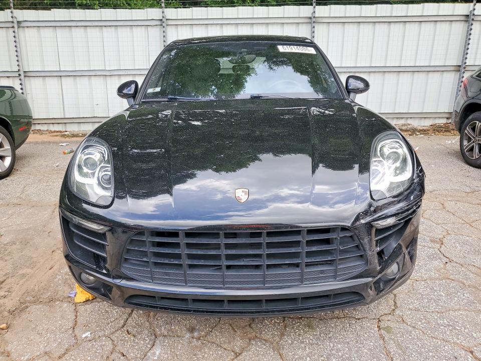 61914086 :رقم المزاد ، WP1AA2A55HLB08582 vin ، 2017 Porsche Macan مزاد بيع
