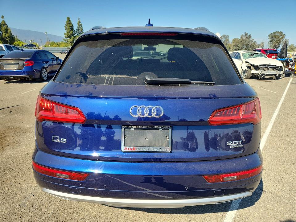 62333356 :رقم المزاد ، WA1BNAFY3J2020174 vin ، 2018 Audi Q5 مزاد بيع