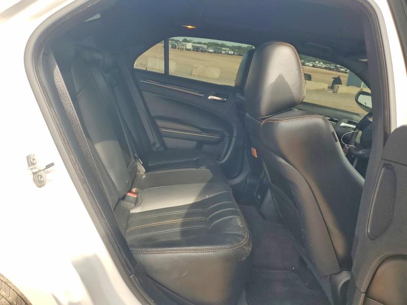 58205726 :رقم المزاد ، 2C3CCABG0HH668994 vin ، 2017 Chrysler 300 مزاد بيع