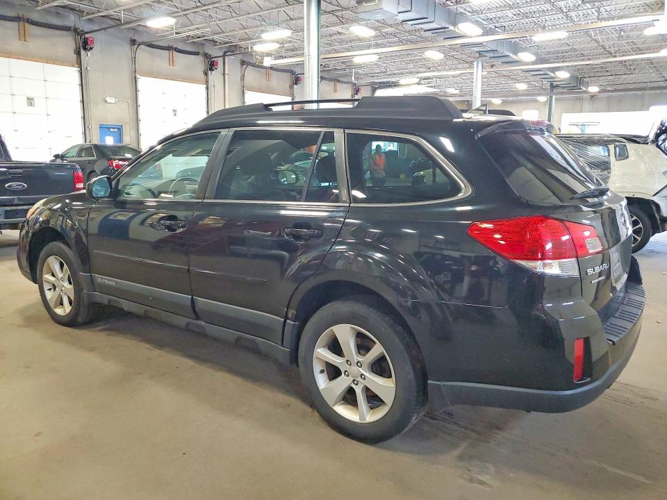 2014 Subaru Outback მანქანა იყიდება აუქციონზე, vin: 4S4BRCDC7E3207071, აუქციონის ნომერი: 61844306
