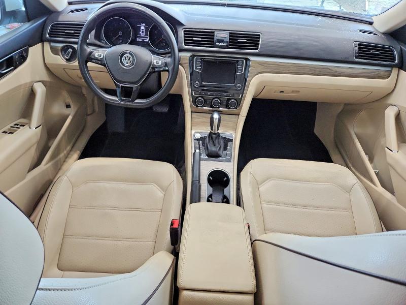 59823746 :رقم المزاد ، 1VWBA7A35JC027294 vin ، 2018 Volkswagen Passat مزاد بيع