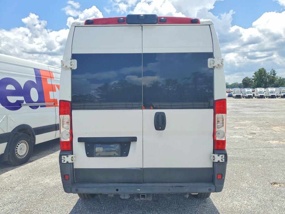 61391186 :رقم المزاد ، 3C6TRVDG9KE541587 vin ، 2019 Ram Promaster 2500 مزاد بيع