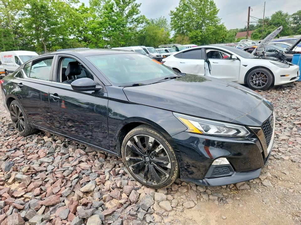 Продаж на аукціоні авто 2021 Nissan Altima, vin: 1N4BL4CV5MN306351, номер лоту: 61489986