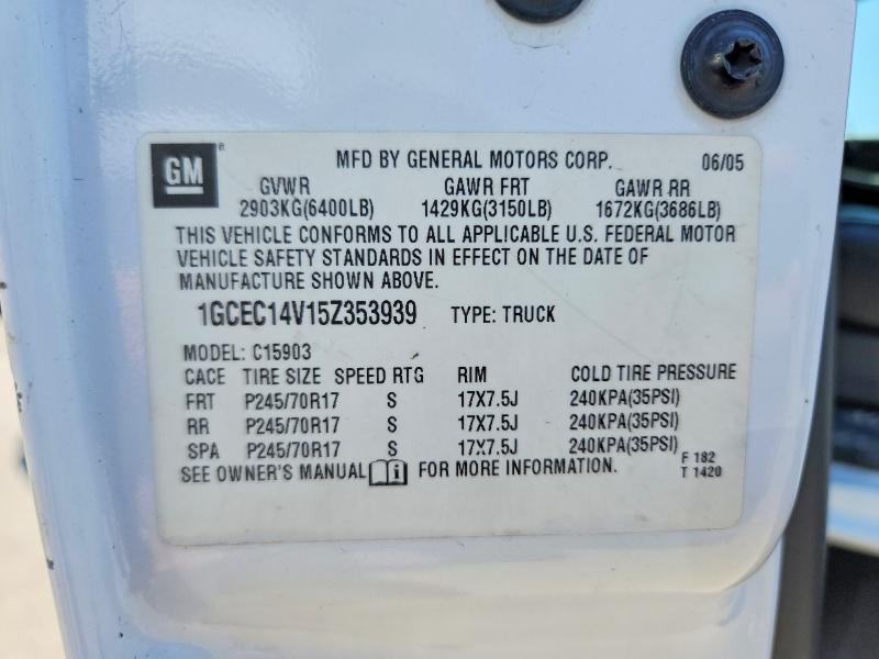 2005 Chevrolet Silverado მანქანა იყიდება აუქციონზე, vin: 1GCEC14V15Z353939, აუქციონის ნომერი: 63292216