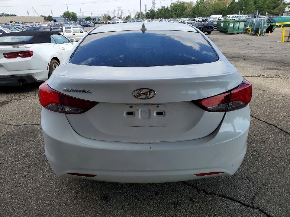 2015 Hyundai Elantra მანქანა იყიდება აუქციონზე, vin: 5NPDH4AE4FH594213, აუქციონის ნომერი: 63377676