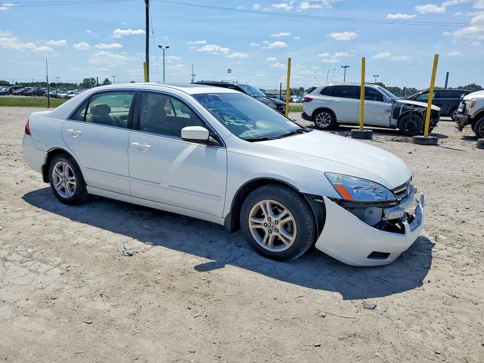 Продажа на аукционе авто 2006 Honda Accord, vin: 1HGCM56826A011341, номер лота: 63179616