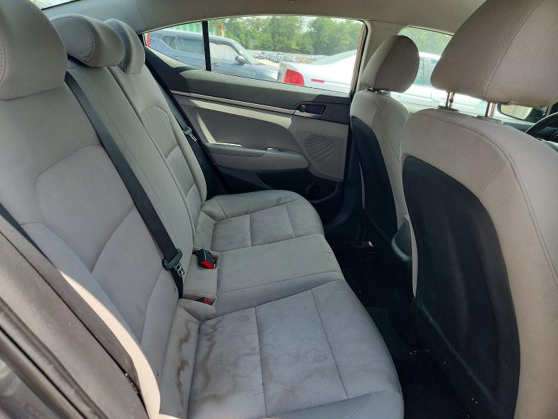 97684765 :رقم المزاد ، 5NPD74LF9JH378777 vin ، 2018 Hyundai Elantra مزاد بيع