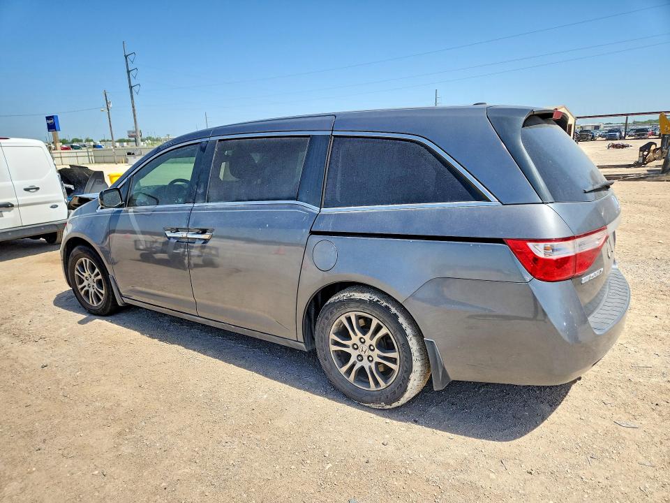 61944806 :رقم المزاد ، 5FNRL5H6XBB025934 vin ، 2011 Honda Odyssey مزاد بيع