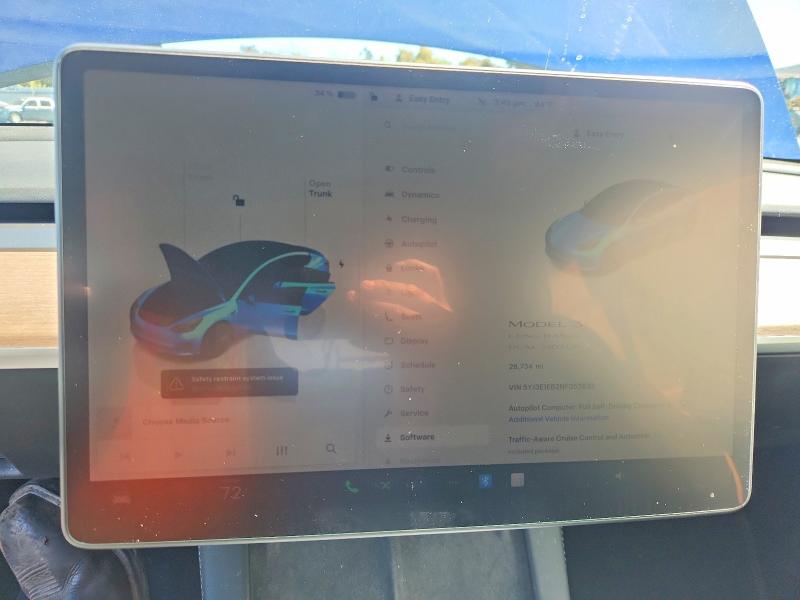 63346136 :رقم المزاد ، 5YJ3E1EB2NF353833 vin ، 2022 Tesla Model 3 مزاد بيع