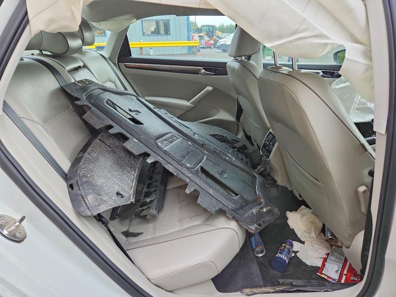 Aukcja sprzedaży 2018 Volkswagen Passat, vin: 1VWBA7A34JC040926, numer aukcji: 61377006